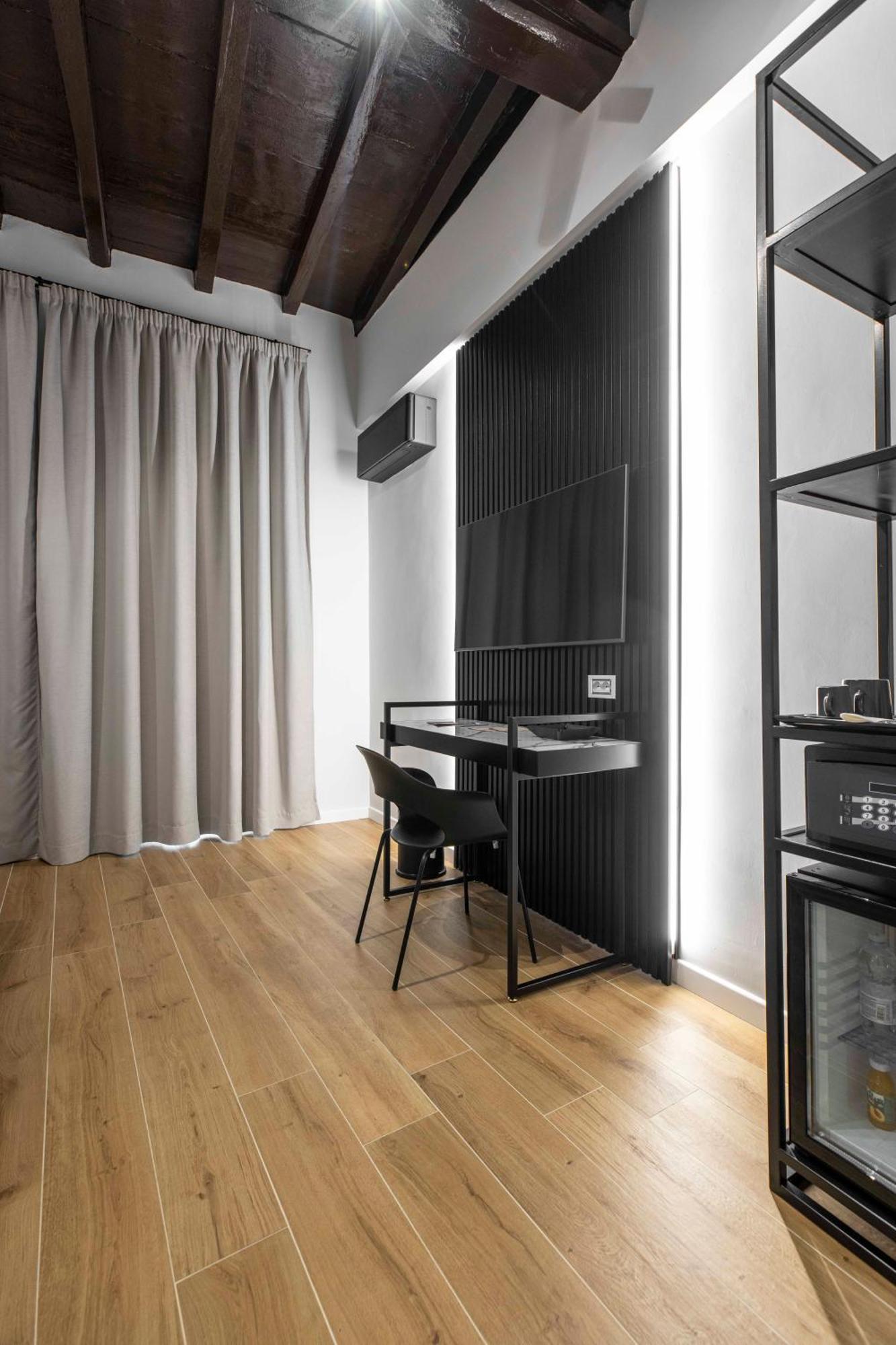 At Luxury Navona 2 Guest house *