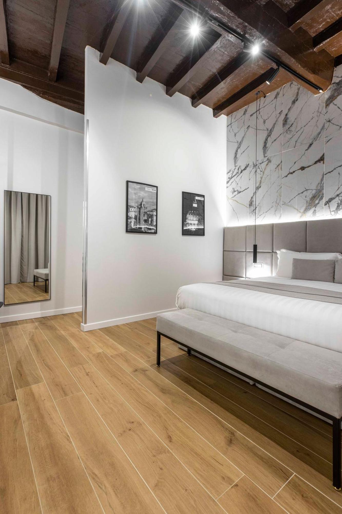 At Luxury Navona 2 * Rome