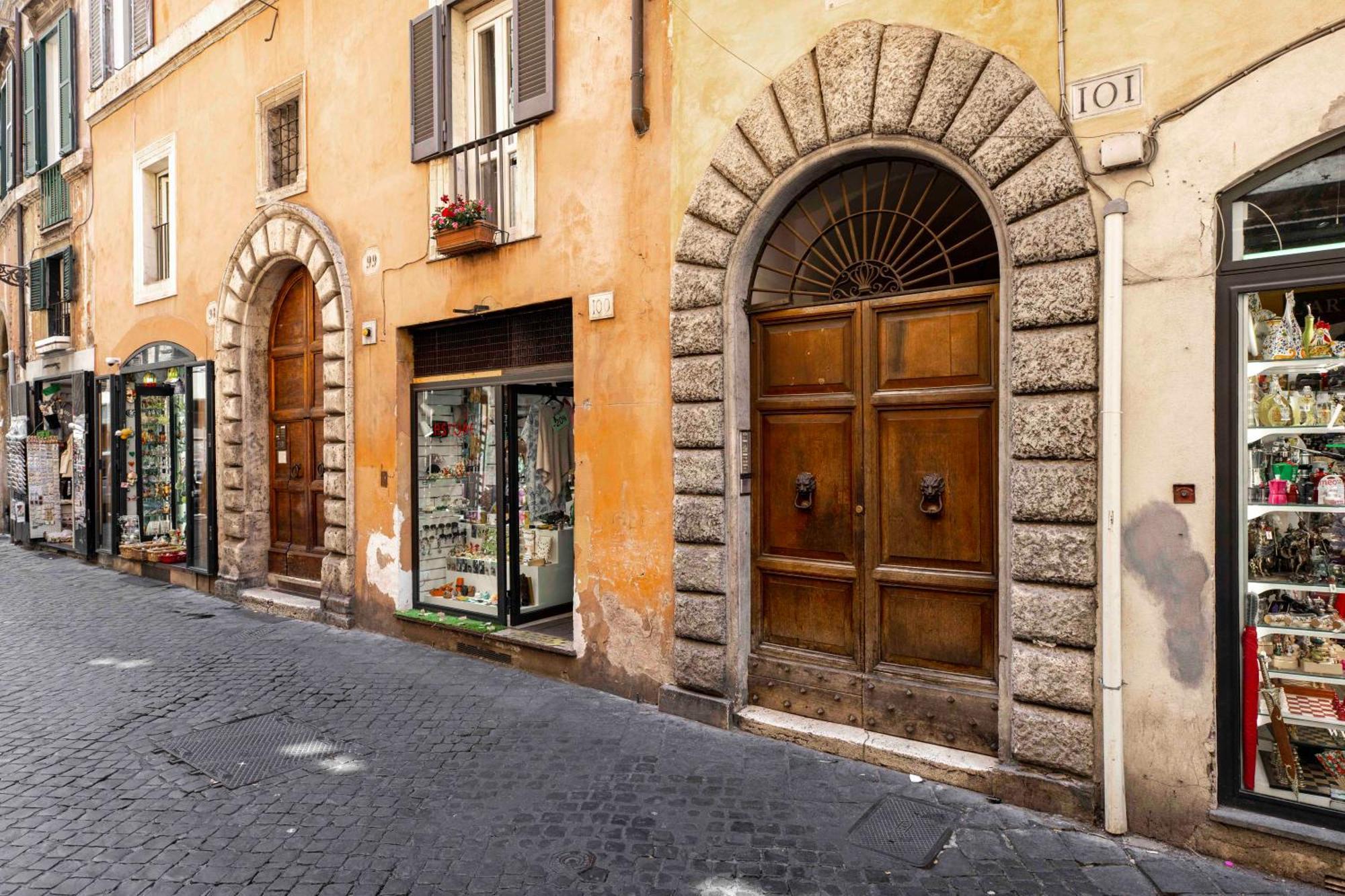 At Luxury Navona 2 * Rome